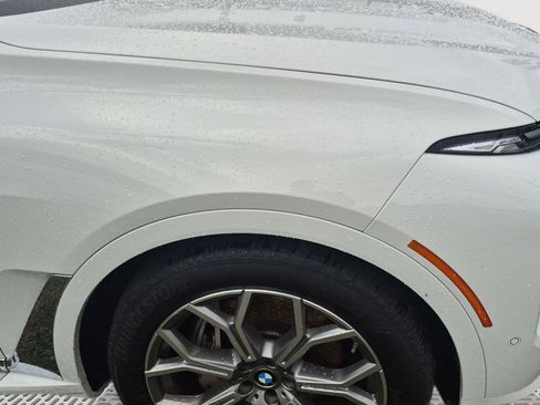 Used 2024 BMW X7 xDrive40i image 6