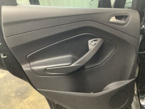 Used 2019 Ford Escape SE AWD/4WD image 21