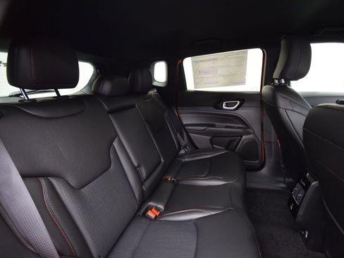 New 2026 Jeep Compass Trailhawk AWD/4WD image 15