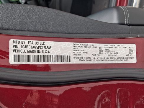Used 2023 Dodge Durango SXT Launch Edition AWD/4WD image 27