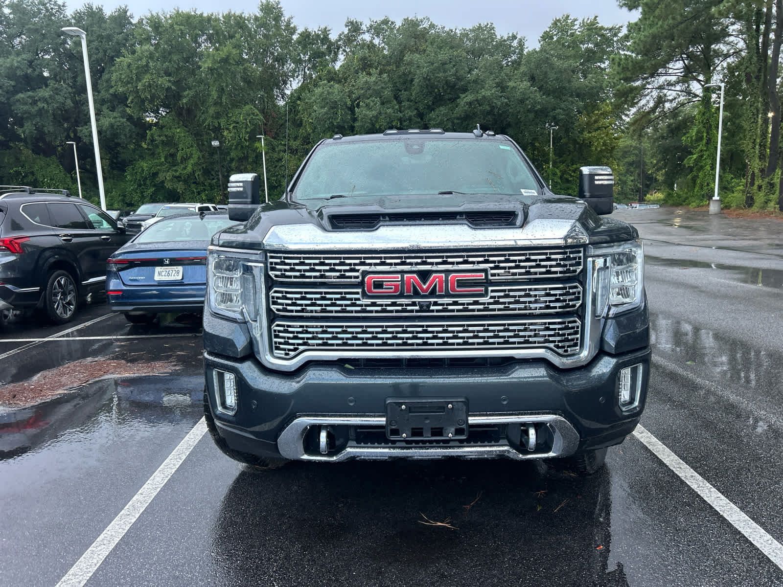 Used 2023 GMC Sierra 2500 Denali w/ Denali Ultimate Package AWD/4WD image 7