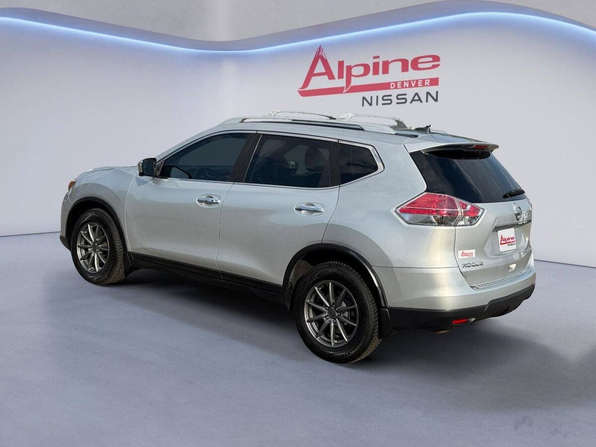 Used 2016 Nissan Rogue SL w/ SL Premium Package AWD/4WD image 3