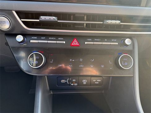 Used 2024 Hyundai Sonata SEL image 20