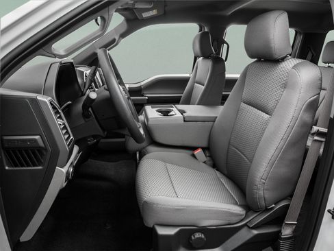 Used 2015 Ford F150 XLT w/ Equipment Group 302A Luxury RWD image 15