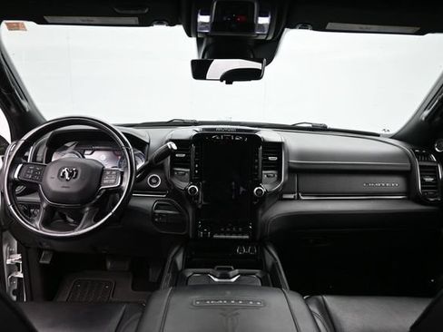Used 2022 RAM 2500 Limited AWD/4WD image 17