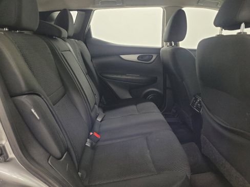 Used 2021 Nissan Rogue Sport S FWD image 19