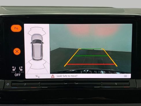 New 2026 Volkswagen Atlas Peak Edition AWD/4WD image 24