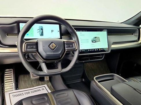Used 2024 Rivian R1S Adventure AWD/4WD image 13