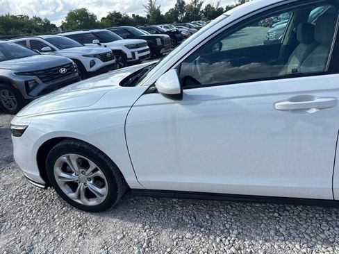 Used 2024 Honda Accord LX image 10