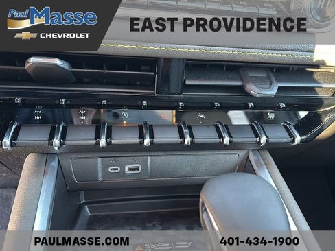 Certified 2025 Chevrolet Colorado ZR2 w/ Technology Package image 16