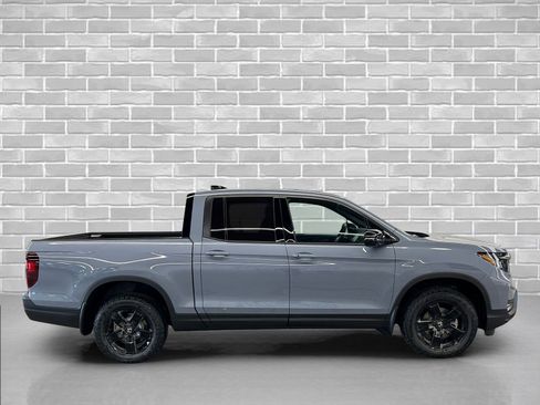 New 2026 Honda Ridgeline Black Edition image 5