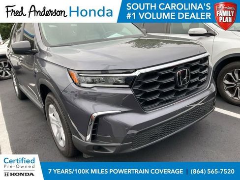 Used 2023 Honda Pilot LX image 1