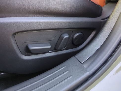 New 2025 MAZDA CX-50 Meridian Edition w/ Apex Package image 16