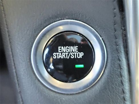 Used 2019 Cadillac Escalade Luxury w/ Escalade Sport Edition image 21