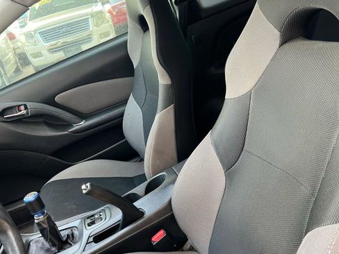 Used 2003 Toyota Celica GT image 6