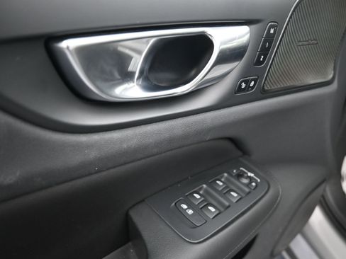 Used 2023 Volvo S60 B5 Plus w/ Climate Package image 26