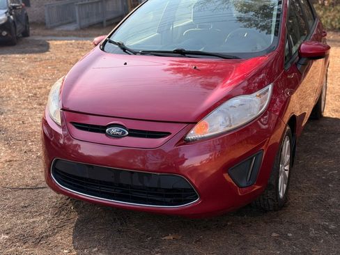Used 2011 Ford Fiesta SE w/ 202A Rapid Spec Order Code image 11