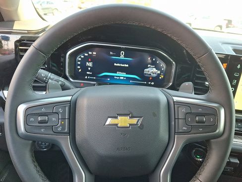 Used 2026 Chevrolet Silverado 1500 LTZ w/ LTZ Premium Package AWD/4WD image 21