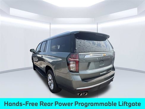 Used 2023 Chevrolet Suburban Premier AWD/4WD image 12