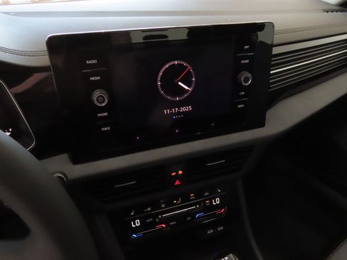 New 2026 Volkswagen Jetta SE image 18