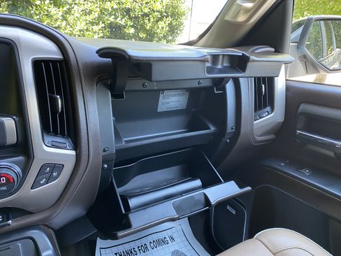 Used 2018 GMC Sierra 1500 Denali w/ Denali Ultimate Package AWD/4WD image 28