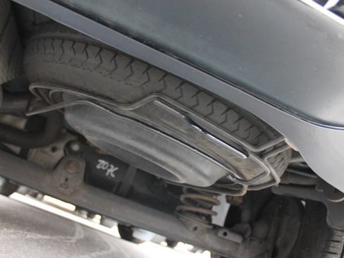 Used 2003 Chrysler PT Cruiser FWD image 22
