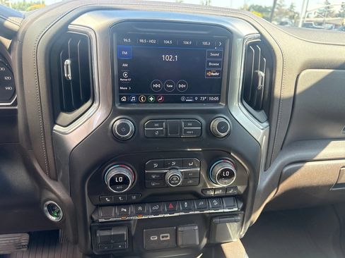 Used 2021 Chevrolet Silverado 1500 LTZ AWD/4WD image 15