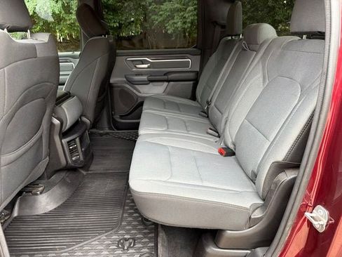 Used 2022 RAM 1500 Big Horn AWD/4WD image 18