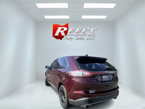 Used 2018 Ford Edge SEL w/ Equipment Group 201A AWD/4WD image 34