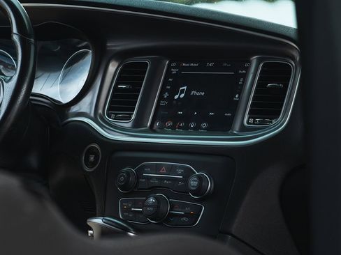 Used 2020 Dodge Charger GT image 23