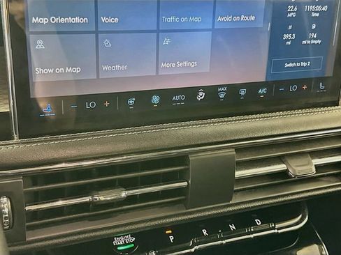 Certified 2023 Lincoln Corsair AWD w/ Equipment Group 101A image 16