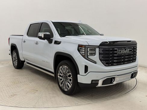 Used 2026 GMC Sierra 1500 Denali Ultimate AWD/4WD image 7