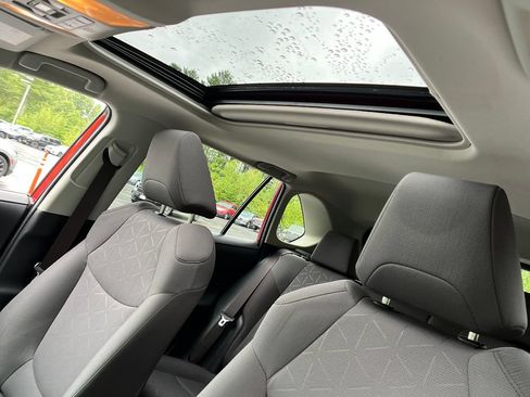 Used 2019 Toyota RAV4 XLE w/ Convenience Package AWD/4WD image 20