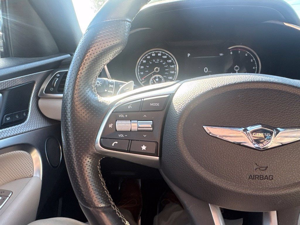 Used 2023 Genesis G70 2.0T w/ Sport Prestige Package AWD/4WD image 17