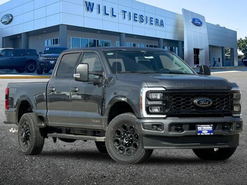 New 2026 Ford F250 XLT w/ XLT Premium Package AWD/4WD image 2