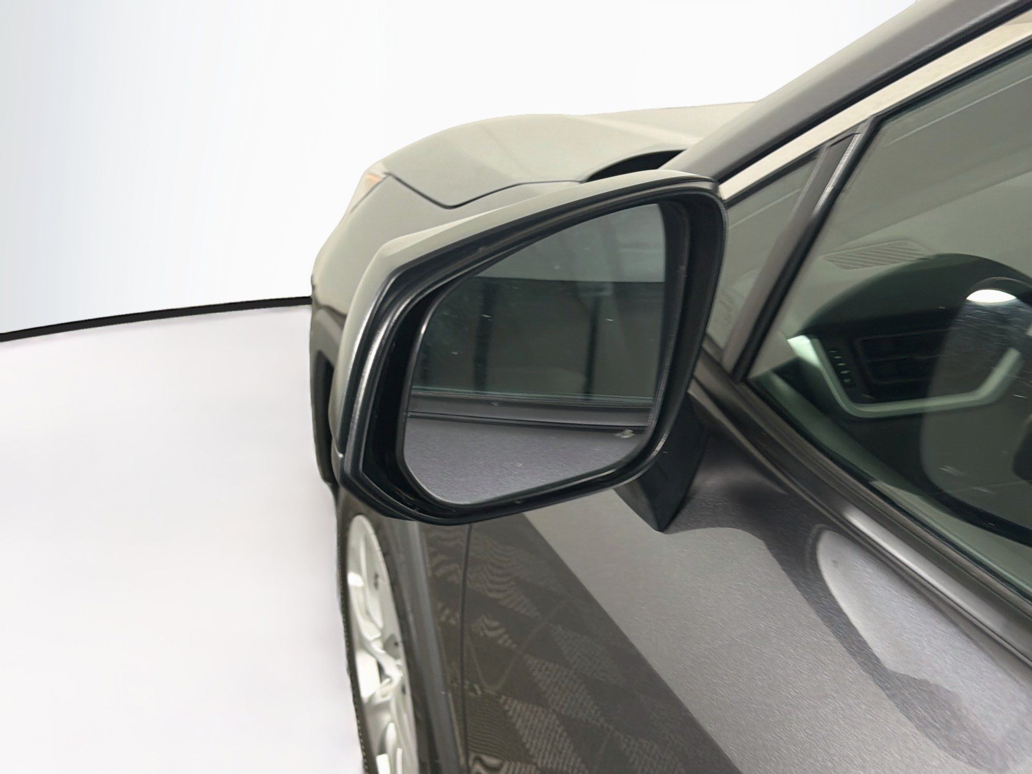 Used 2025 Toyota RAV4 LE FWD image 16
