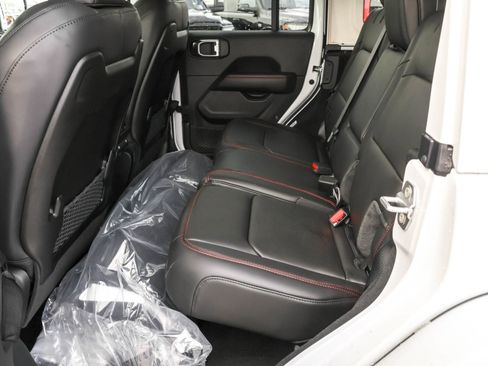 New 2026 Jeep Wrangler Unlimited Rubicon image 14