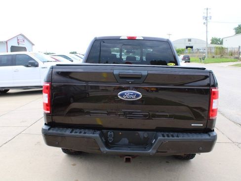 Used 2018 Ford F150 XLT w/ Equipment Group 302A Luxury AWD/4WD image 7