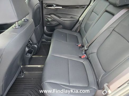 New 2026 Kia Seltos EX FWD image 11