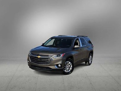 Used 2020 Chevrolet Traverse LT