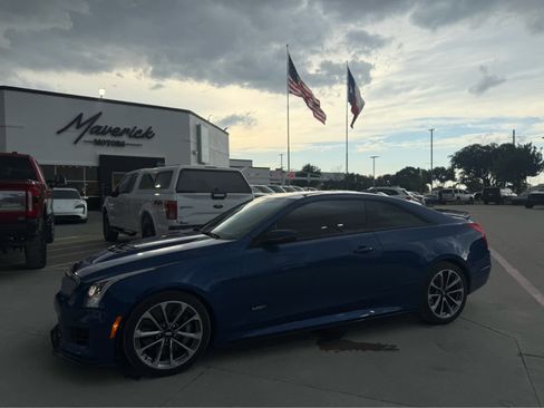 Used 2019 Cadillac ATS V w/ Luxury Package RWD image 1
