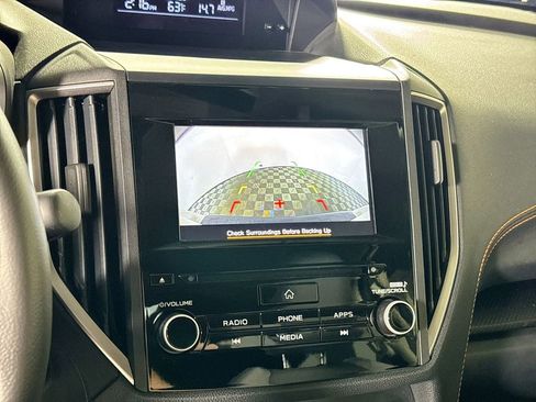 Certified 2022 Subaru Crosstrek 2.0i Premium w/ Moonroof Package image 17