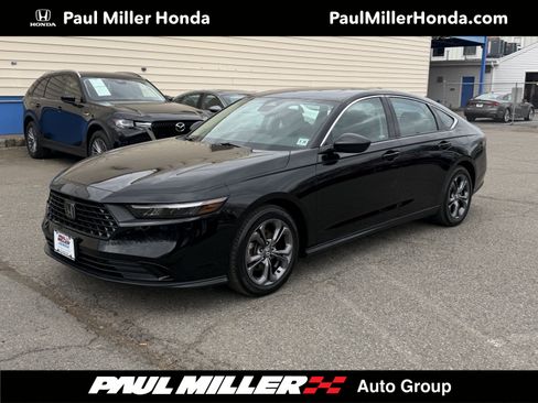 Used 2023 Honda Accord EX image 1