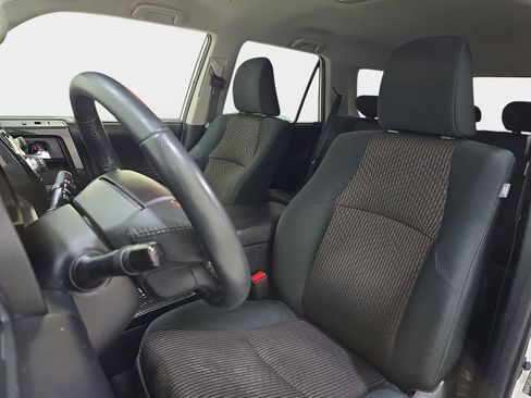 Used 2019 Toyota 4Runner TRD Off-Road AWD/4WD image 13