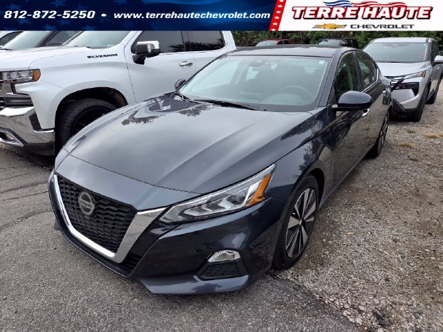 Used 2022 Nissan Altima 2.5 SV FWD image 1