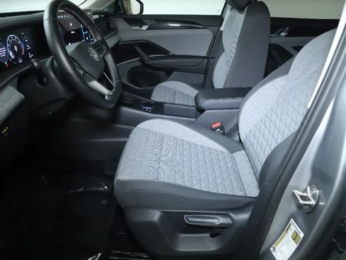 Certified 2026 Volkswagen Tiguan S FWD image 18
