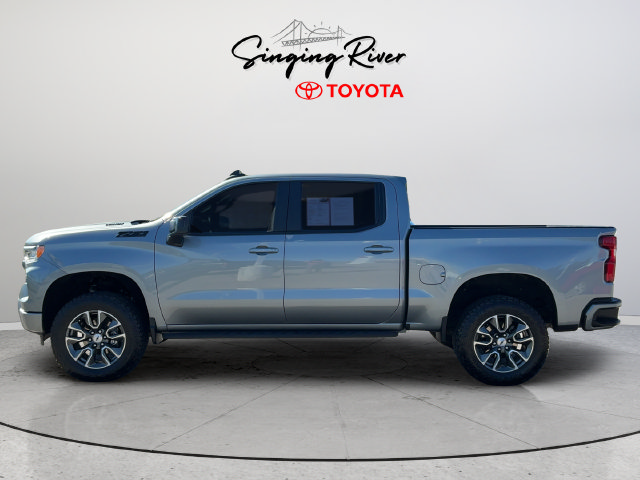 Used 2023 Chevrolet Silverado 1500 RST w/ Z71 Off-Road Package AWD/4WD image 4