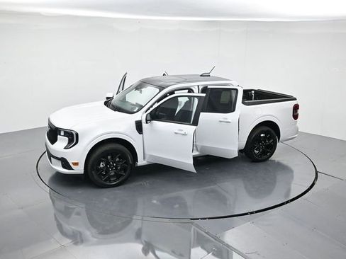 New 2025 Ford Maverick Lobo image 45