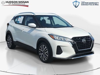 Used 2022 Nissan Kicks SV