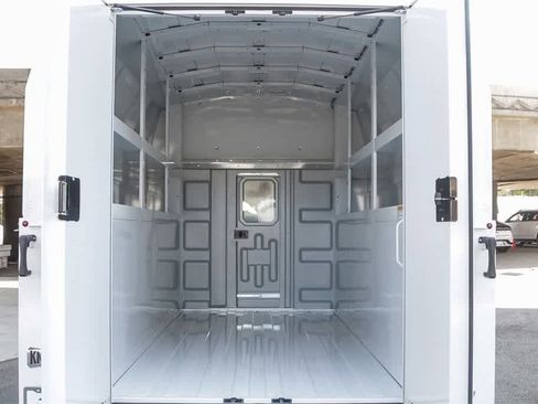 New 2026 Ford E-350 and Econoline 350 Super Duty w/ Power Equipment Group image 33